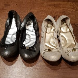 2 pair dexflex comfort flats